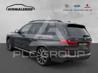 2022 BMW X7