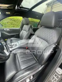 2022 BMW X7