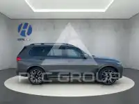 2022 BMW X7