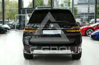 2022 BMW X7
