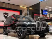 2022 BMW X7