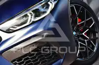 2022 BMW M8