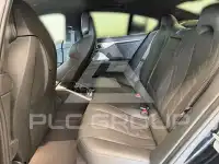 2022 BMW M8