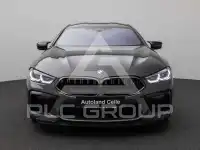 2022 BMW M8
