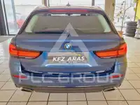 2022 BMW 520