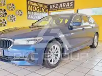 2022 BMW 520