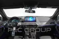 2022 BMW 520
