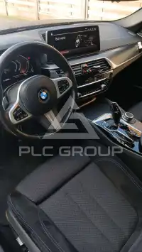 2022 BMW 520