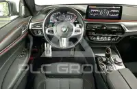 2022 BMW 520