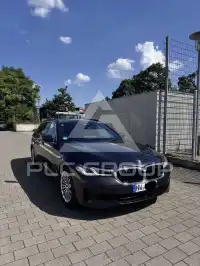 2022 BMW 520