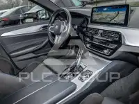 2022 BMW 520