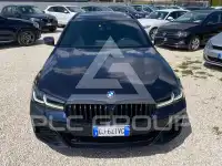2022 BMW 520