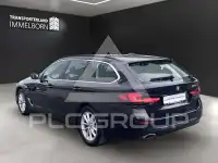 2022 BMW 520