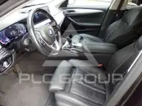 2022 BMW 520