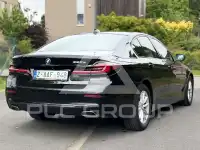 2022 BMW 520