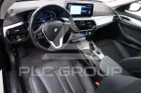 2022 BMW 520