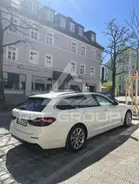 2022 BMW 520