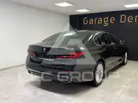 2022 BMW 520