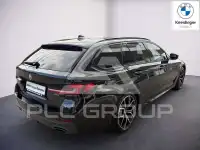 2022 BMW 520