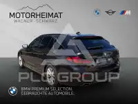 2022 BMW 520