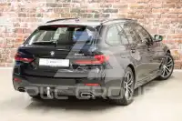 2022 BMW 520