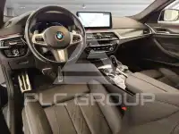 2022 BMW 520