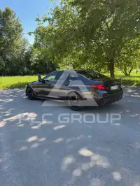 2022 BMW 520