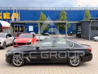 2022 BMW 520