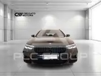 2022 BMW 520