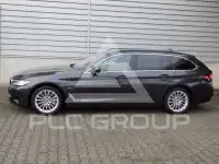 2022 BMW 520