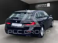 2022 BMW 520