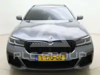 2022 BMW 520