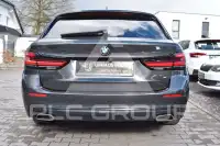 2022 BMW 520