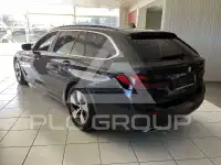 2022 BMW 520