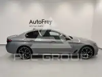 2022 BMW 520