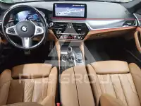 2022 BMW 520
