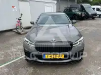 2022 BMW 730