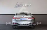 2022 BMW 730