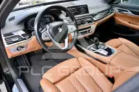 2022 BMW 730