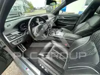 2022 BMW 730