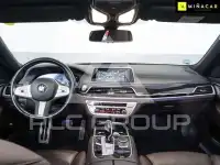 2022 BMW 730