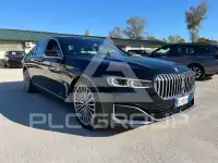 2022 BMW 730