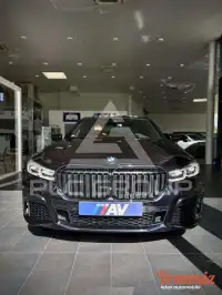 2022 BMW 730