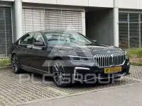 2022 BMW 730