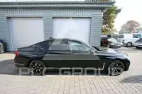 2022 BMW 730