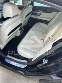 2022 BMW 730
