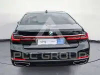 2022 BMW 730
