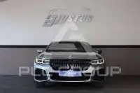 2022 BMW 730