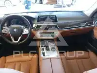 2022 BMW 730