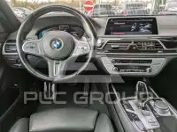 2022 BMW 730